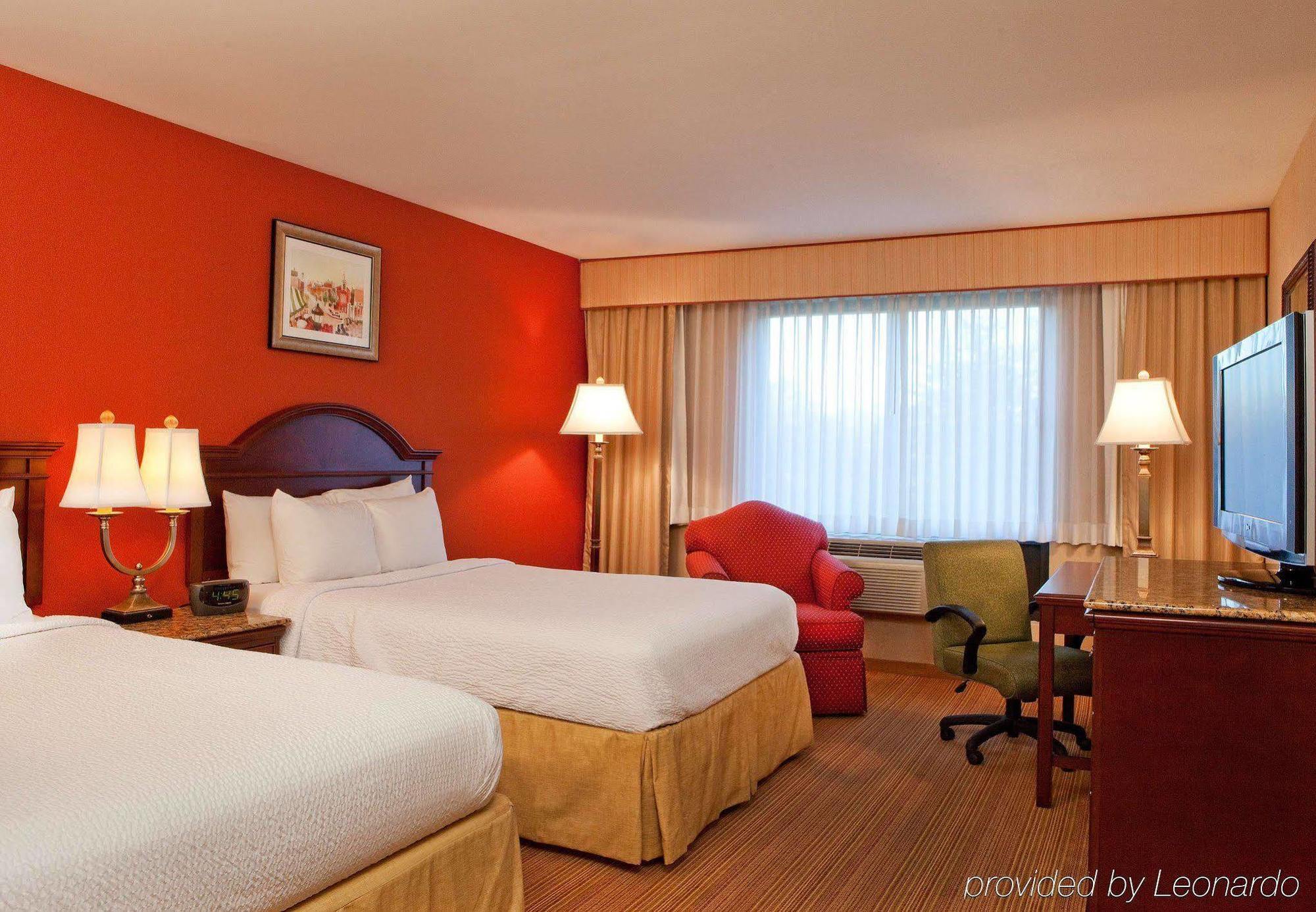 Courtyard By Marriott Portsmouth Hotell Eksteriør bilde