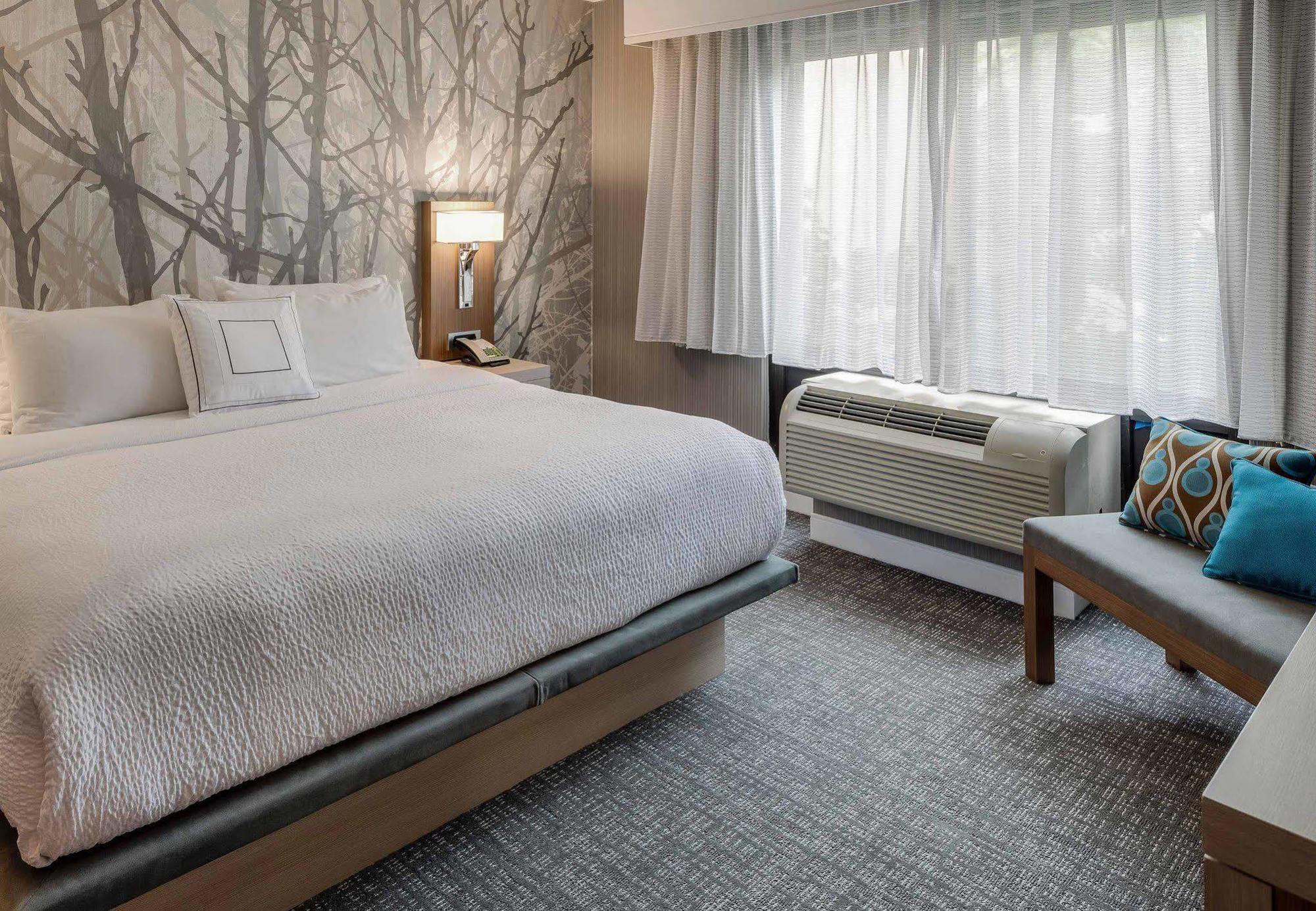 Courtyard By Marriott Portsmouth Hotell Eksteriør bilde